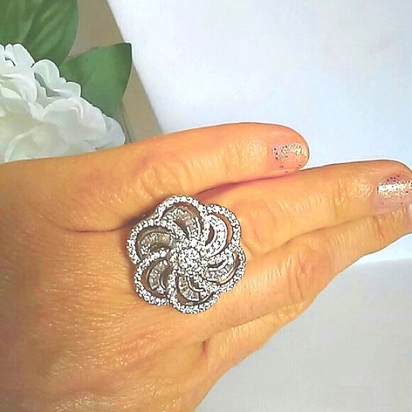 925 Silver LARGE FLOWER CAMELIA Ring SIZE 8 Simulated Diamonds Stamped Cocktail - Picture 5 of 8